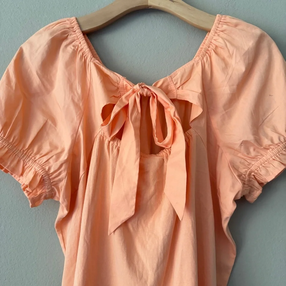 NWT J.Crew Peach Puff Sleeve Top with Tie Back Size M